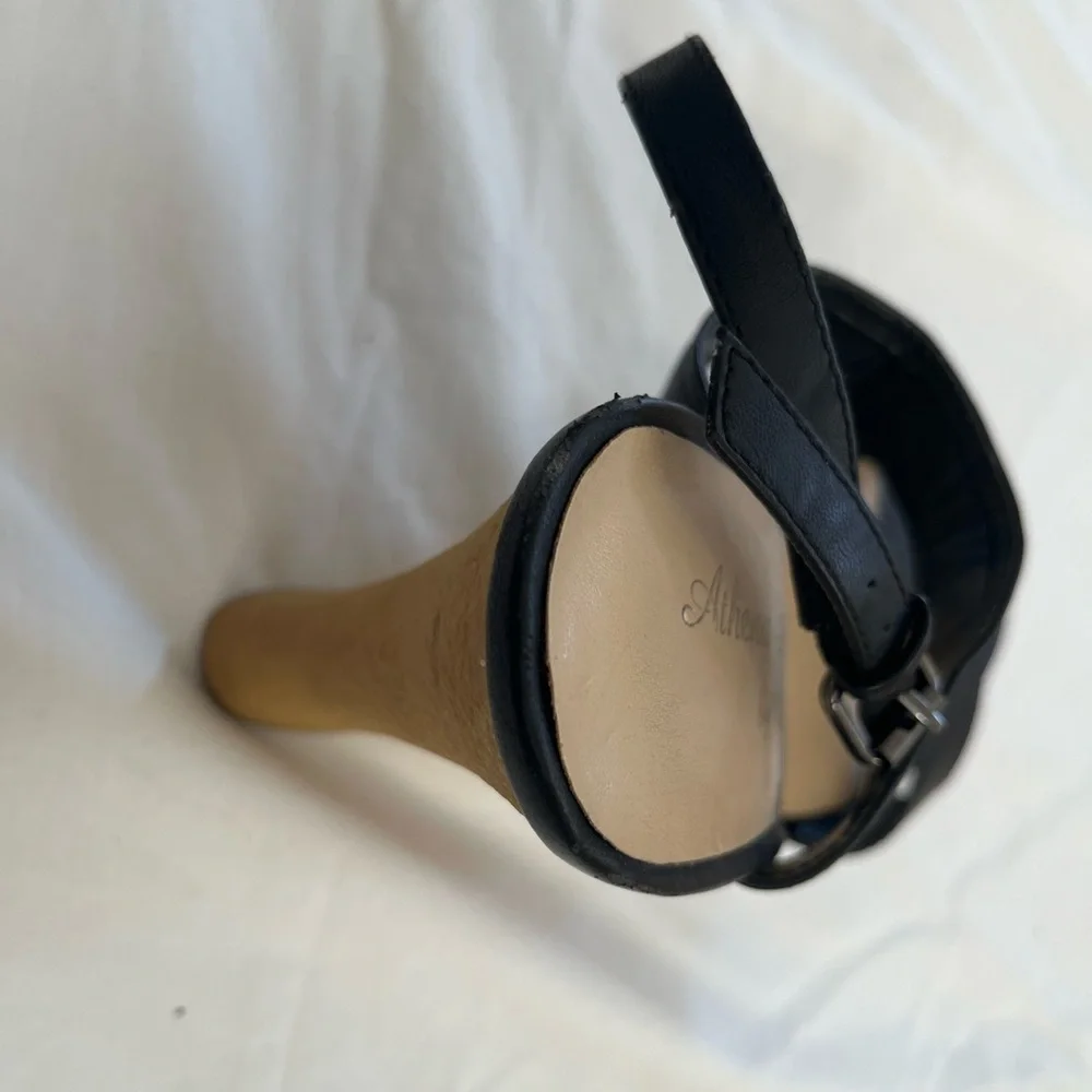 Athena Alexander Black Wedge Sandals sz 9